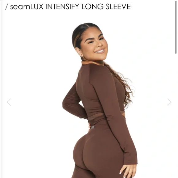 Ilus Label Workout Set - Picture 3 of 5